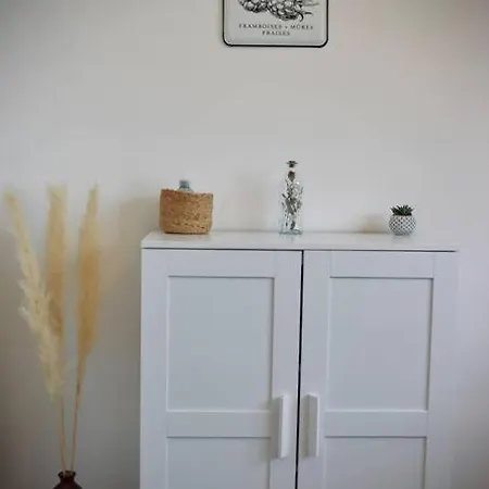 Apartment Chaleureux 2 Minutes De Caen