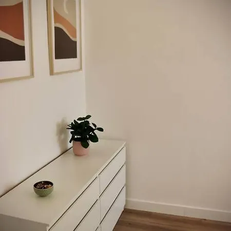 Apartment Chaleureux 2 Minutes De Caen *